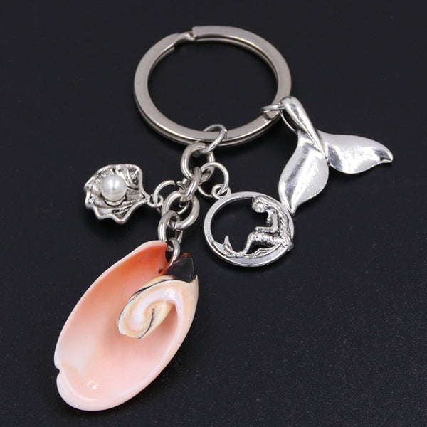 Vintage Dreaming Of The Sea Beach Keychain