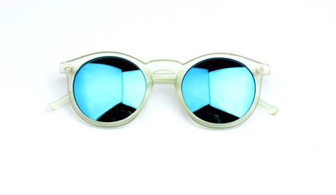 Vintage Round Sunglasses - Style 06